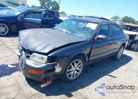 1996 Nissan Maxima Gle/Gxe/Se z USA, uszkodzony, nr VIN JN1CA21D6TT722084